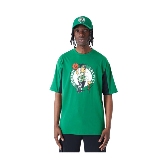 T-shirt con logo Boston Celtics sul davanti
