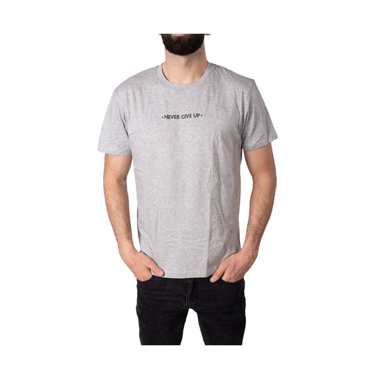 T-shirt con maniche corte e girocollo e scritta sul petto